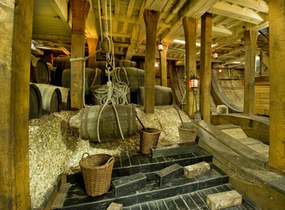 Zavorra nella stiva della HMS Victory, 2013 da Unbekannt