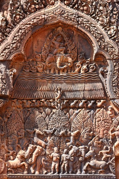 Tempio di Banteay Srei ad Angkor in Cambogia. Finemente scolpito. Siem Reap, Cambogia da Unbekannt