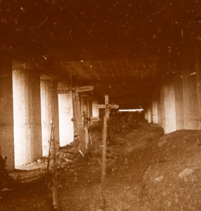 Trincea della baionetta, Verdun, nord della Francia, c1916-c1918 da Unbekannt