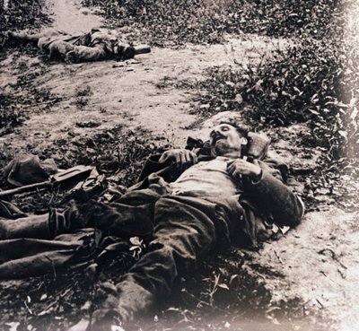Corpi di soldati morti, c1914-c1918 da Unbekannt