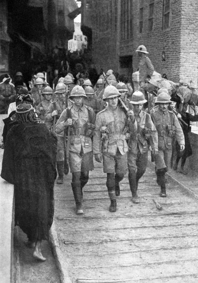 Truppe britanniche in marcia verso Baghdad, Prima Guerra Mondiale da Unbekannt