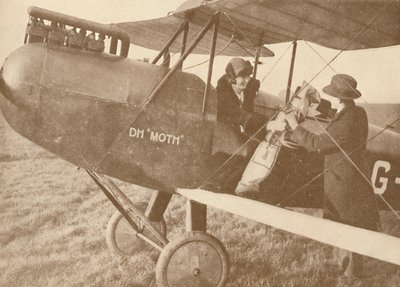 In volo verso i campi da golf in un piccolo aereo Moth da 27-60 HP, 1927 da Unbekannt