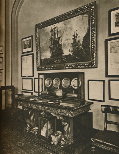 Gabinetto di reliquie di Nelson nella sala del comitato di Lloyds, c1935 da Unbekannt