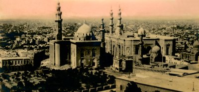 Il Cairo: veduta generale e moschea del sultano Hassan, c1918-c1939 da Unbekannt