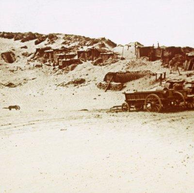 Accantonamento nelle dune, Koksijde, Fiandre, Belgio, c1914-c1918 da Unbekannt