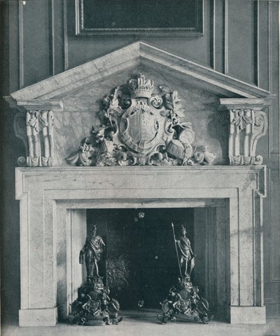 Camino in marmo scolpito da William Kent 1685-1748. Nella sala da pranzo pubblica a Hampton Court da Unbekannt