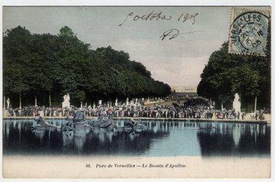 Castello di Versailles: visitatori davanti alla vasca di Apollo nel parco - Cartolina datata 1905 da Unbekannt