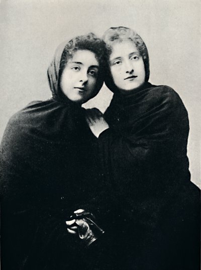 Signore cilene in abito da chiesa Manto, 1911 da Unbekannt