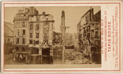 Comune di Parigi (1871): apertura dei grandi magazzini del Tappeto Rosso, una carta pubblicitaria che mostra l