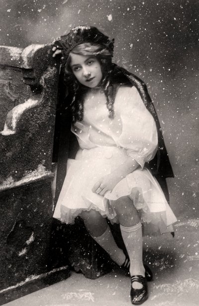 Decima Brooke in Cappuccetto Rosso da Unbekannt