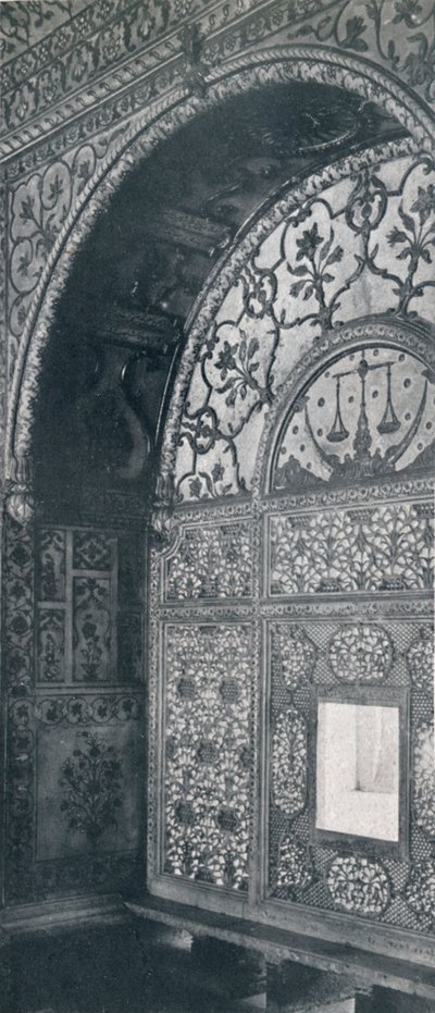 Delhi. La Bilancia della Giustizia Schermo di Marmo Intagliato attraverso cui venivano ricevute le petizioni, c1910 da Unbekannt