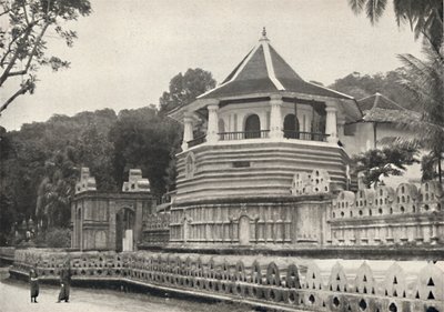 Il Tempio del Sacro Dente di Buddha a Kandy, 1926 da Unbekannt