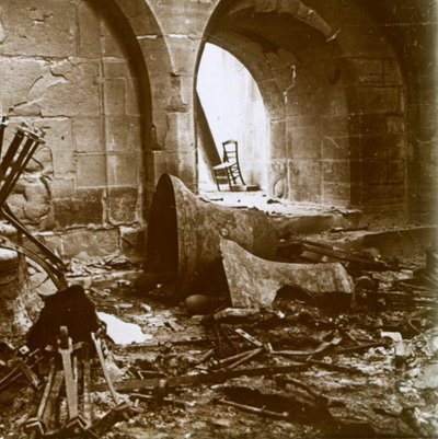 Chiesa distrutta, Marna, Francia settentrionale, c1914 da Unbekannt