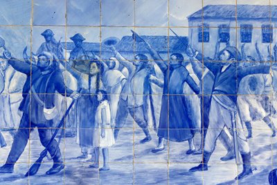 (dettaglio) Mosaico raffigurante il popolo di Cachoeira che acclama il Principe Pedro, che guidò il Brasile all