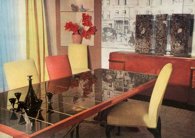 Sala da pranzo in lacca sang-de-boeuf, di Hayes Marshall per Fortnum & Mason Ltd., Londra da Unbekannt