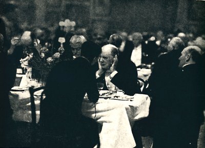 Cena fuori a Burlington House, 1932, 1945 da Unbekannt