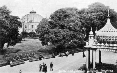 Cupola e giardini del padiglione, Brighton, inizio XX secolo da Unbekannt