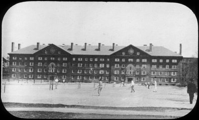 Edificio dormitorio, Università di Harvard, Massachusetts, USA, fine XIX o inizio XX secolo da Unbekannt