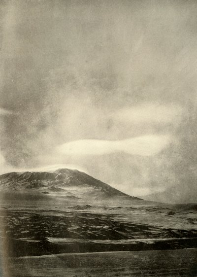 Nuvola a forma di manubrio sopra Erebus, c1908, 1909 da Unbekannt