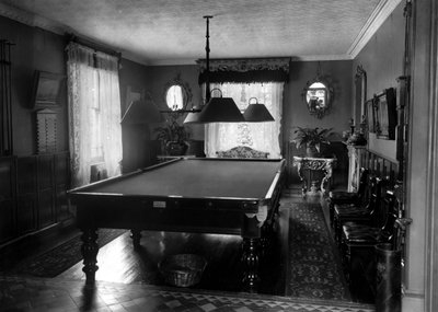 Sala edoardiana con tavolo da biliardo, 1909 da Unbekannt