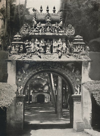 Ingresso a un tempio indù, Ceylon, 1926 da Unbekannt