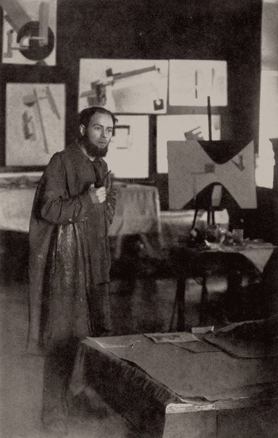 El Lissitzky nel suo studio a Vitebsk, 1919 da Unbekannt