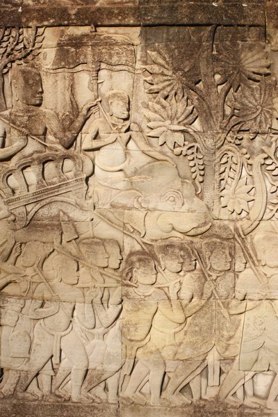 Elefanti e guerrieri, Scultura in rilievo sulla Galleria Esterna Est al Bayon, Siem Reap, Cambogia da Unbekannt
