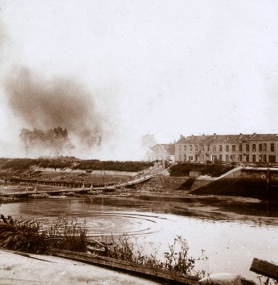 Esplosione, Nieuwpoort, Fiandre, Belgio, c1914-c1918 da Unbekannt