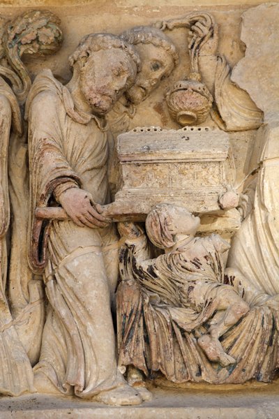 Abbazia di Fleury basilica scultura del portale nord: reliquiario di San Benedetto, Saint Benoit sur Loire, Francia da Unbekannt