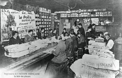 Sala delle macchine piegatrici, tipografia del giornale L