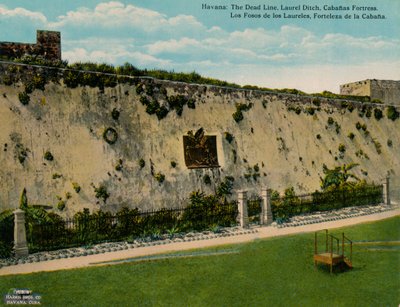Foso de los Laureles e Fortezza La Cabana, L