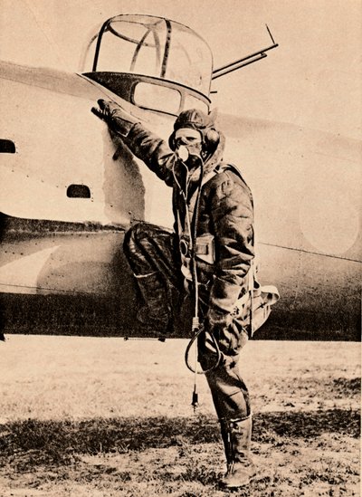 Completamente Equipaggiato per il Combattimento Aereo, ossigeno, radio, abbigliamento riscaldato elettricamente e paracadute, 1940 da Unbekannt