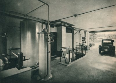 Garage di una casa privata a Garches, vicino a Parigi. Architetti, Le Corbusier e Pierre Jeanneret da Unbekannt