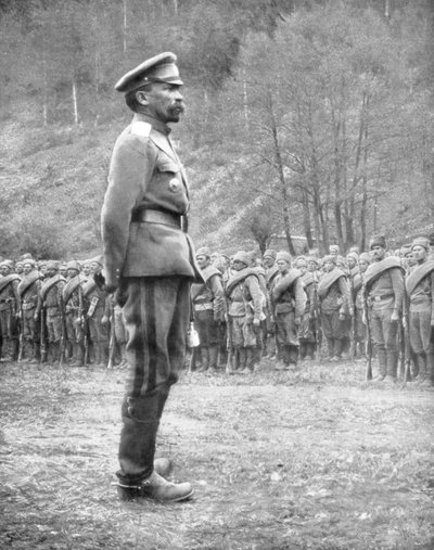 Il generale Kornilov ispeziona le truppe russe, 1 luglio 1917 da Unbekannt