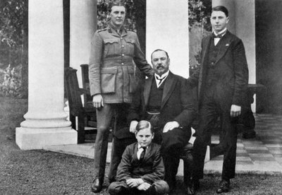 Generale Louis Botha e i suoi figli, c1918, c1920 da Unbekannt