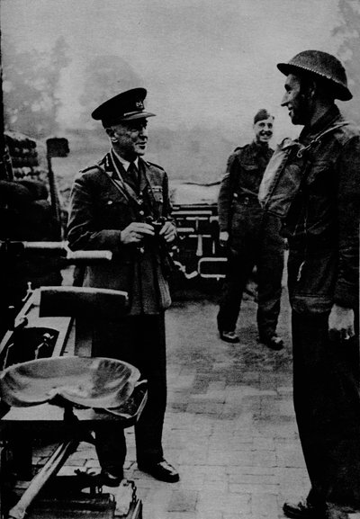 Generale Sir Frederick Pile, Comandante in Capo, Comando Anti-Aereo, 1943 da Unbekannt