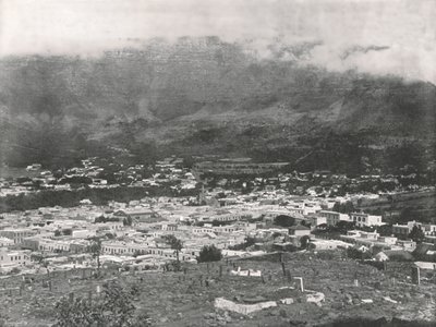 Vista Generale con la Montagna della Tavola Avvolta nella Nebbia, Città del Capo, Sudafrica da Unbekannt