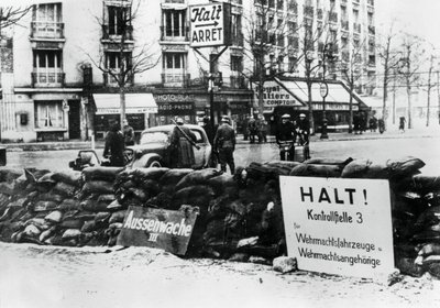 Checkpoint tedesco, Parigi occupata, 1940-1944 da Unbekannt