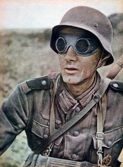 Soldato motociclista tedesco in direzione est, Russia, 1942 da Unbekannt