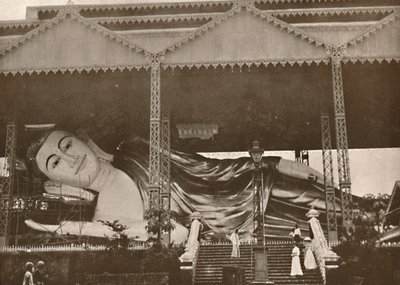 Gigantesca figura reclinata di Buddha, Pegu, 1900 da Unbekannt