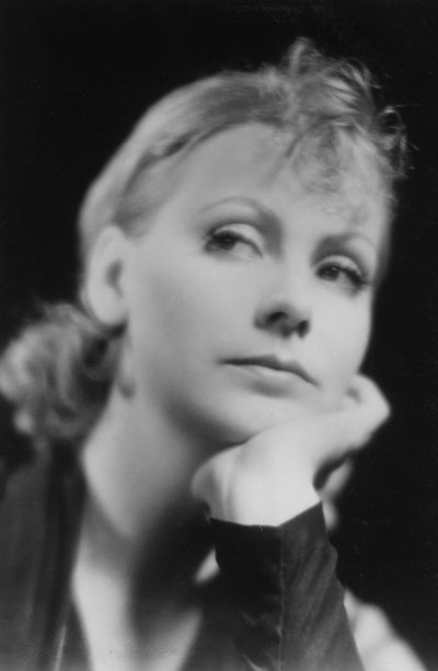 Greta Garbo 1905-1990, attrice svedese, c1920 da Unbekannt