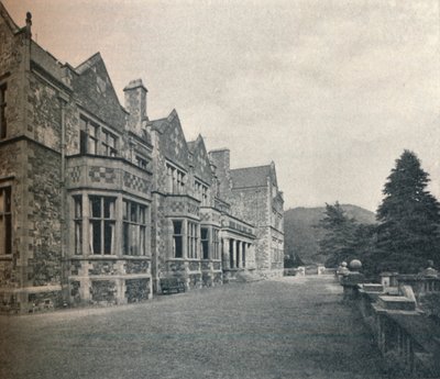 Grizedale Hall, Lancashire: Il fronte sud e la terrazza, c1911 da Unbekannt