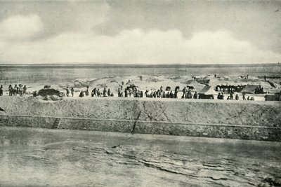 Guardando le Rive del Canale di Suez, 1919 da Unbekannt