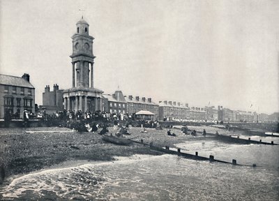 Herne Bay - La facciata, con la torre dell