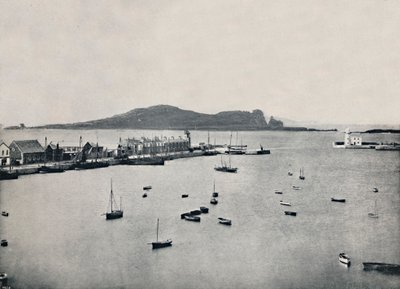 Howth - Vista generale del porto e Irelands Eye, 1895 da Unbekannt