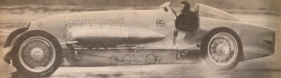 Nel gennaio 1927, il maggiore Malcolm Campbell nel suo famoso Bluebird ha battuto il record mondiale di velocità terrestre da Unbekannt