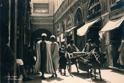 Nel bazar, Tunisi, Egitto, 1936 da Unbekannt