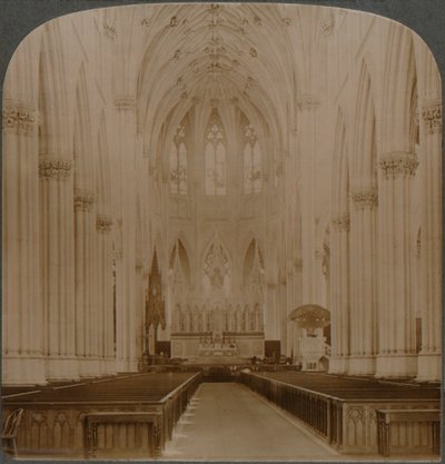 Interno della struttura gotica più bella degli Stati Uniti - Cattedrale di San Patrizio, New York, c1900 da Unbekannt