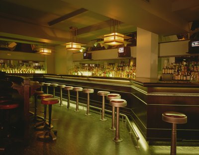 Interno di un bar, Soho, Londra, c.1987 (foto) da Unbekannt