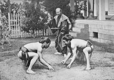 Lottatori giapponesi pronti per un incontro, c1902, 1903 da Unbekannt